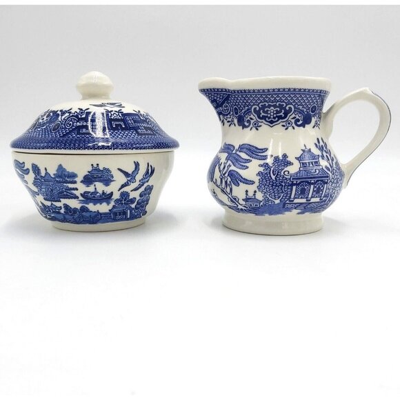 Churchill Blue Willow Creamer and Sugar Bowl with Lid-England-Vintage - Picture 1 of 10